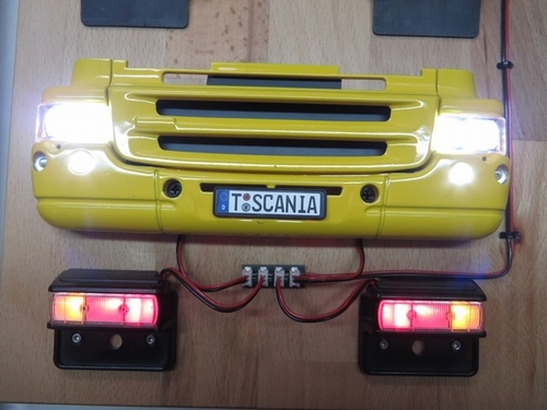 Lichtsysteem voor de Scania R620 van Tamiya