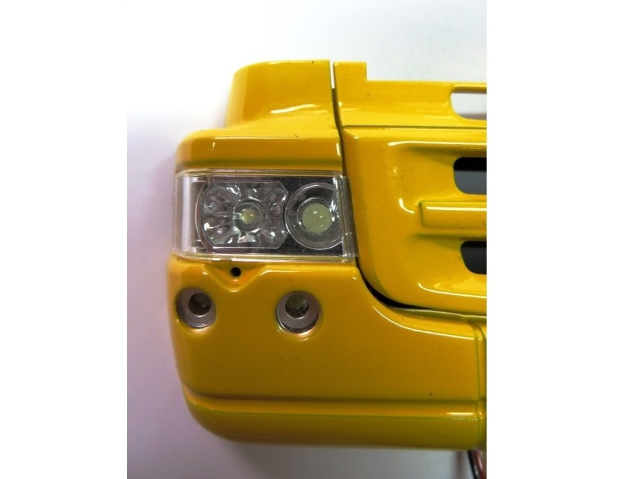Lichtsysteem voor de Scania R620 van Tamiya