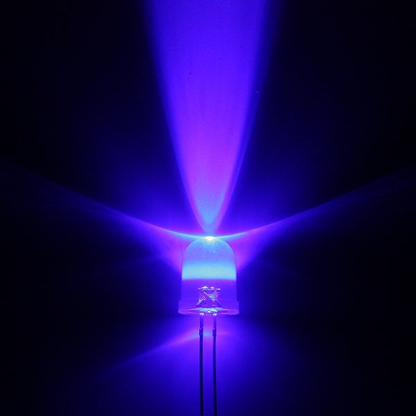 Voorbedrade led met weerstand  6 tot 12 volt 3mm